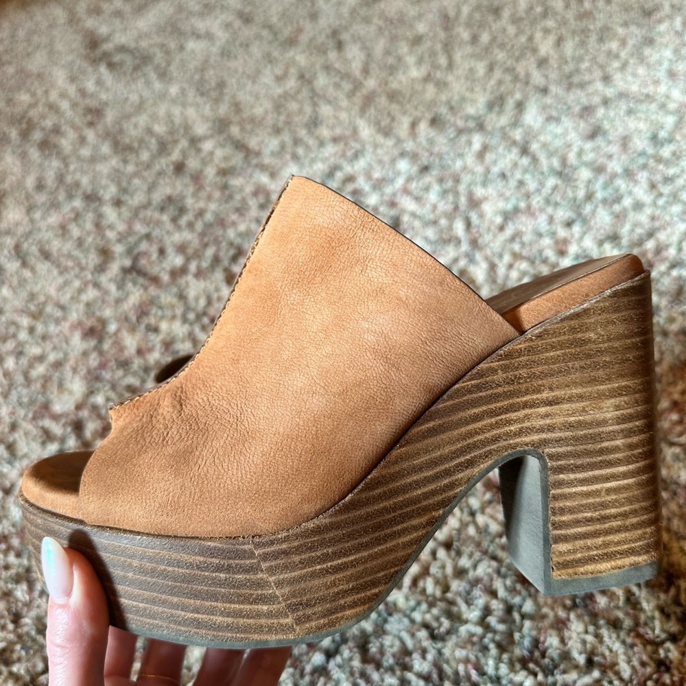 Seychelles Tan Leather Platform Mules